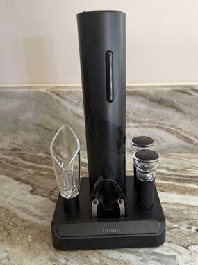 Rabbit Black Electric Wine Opener & Accessory Set